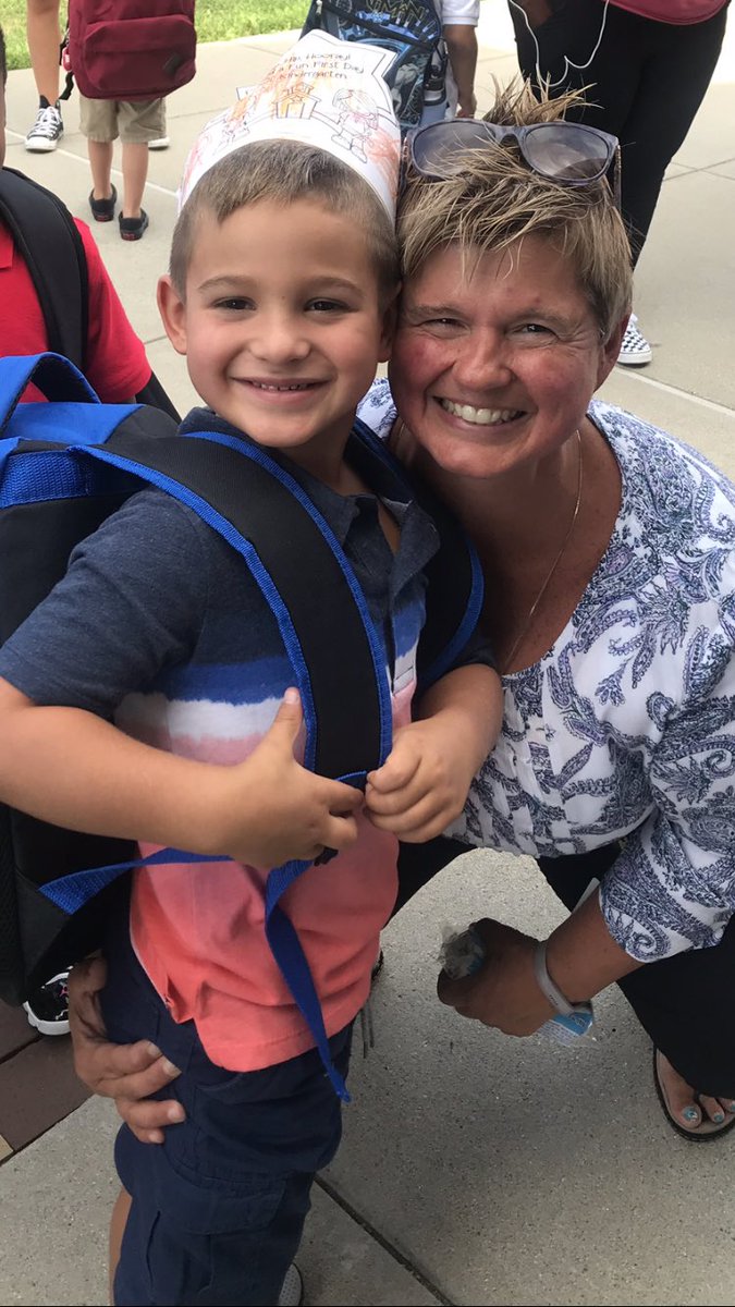 _VikingNation_'s tweet photo. TPS Director of Positive Behavior Interventions is #VikingProud and ⁦@TPSProud⁩! Congrats on your first full day of Kindergarten!! ⁦@romules_⁩ ⁦@VarwigForTPS⁩ ⁦@gaultje⁩ https://t.co/69sG45aq0j