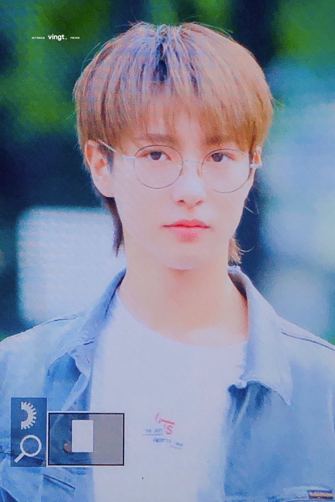 vingt_rj's tweet photo. 190823 오늘두 인사요정 ✨🧚‍♂️

#nctdream #renjun #런쥔 #黃仁俊 #황인준 https://t.co/mjgGPLnVeB