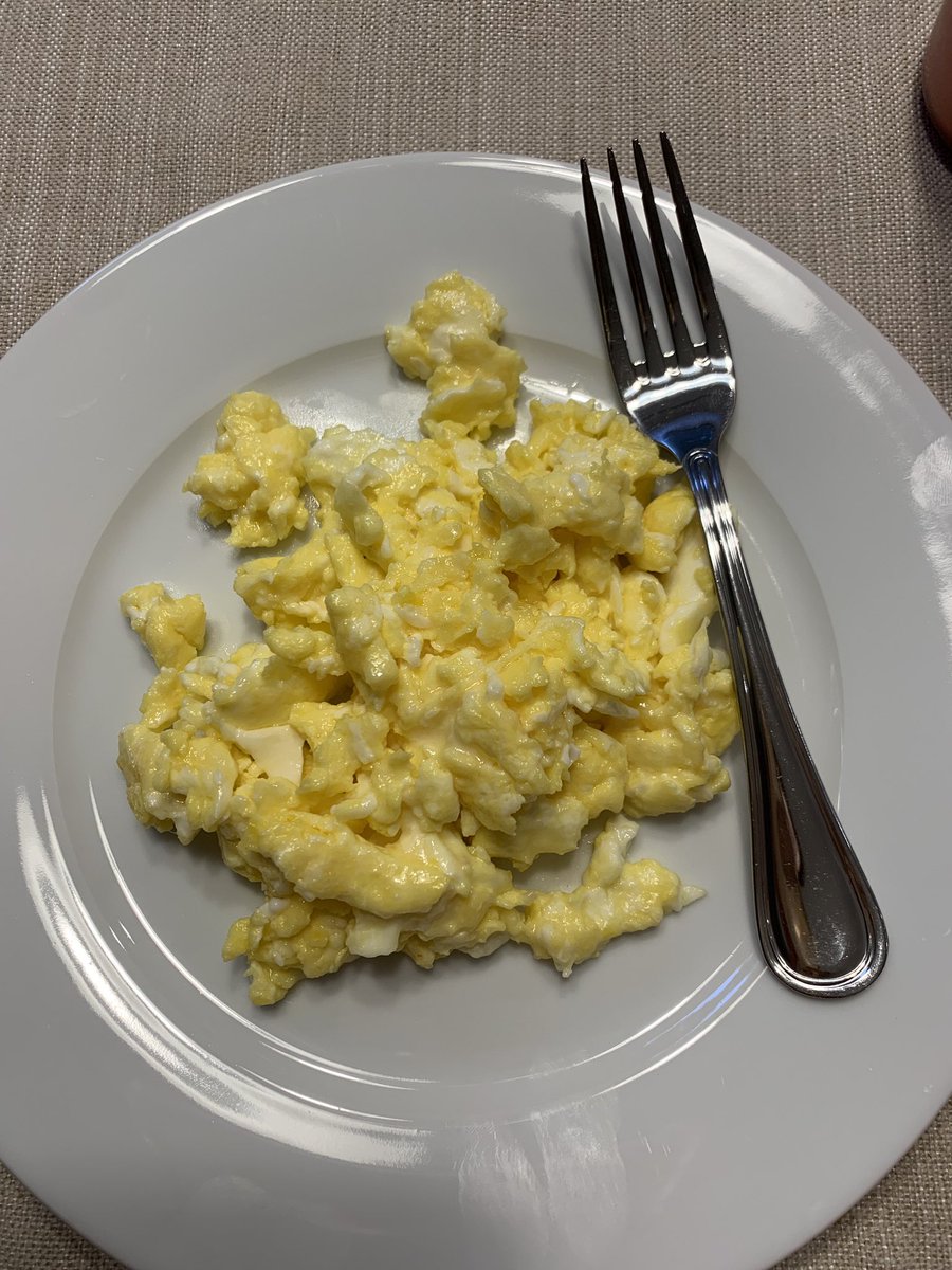 clccrab78's tweet photo. @GordonRamsay what do you think of these scrambled eggs, though?!?#professionalAF #gordonramsaystyle https://t.co/Oz4CE71jI8