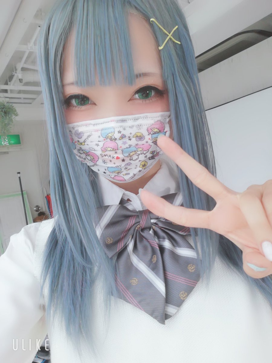 aikawa_siero's tweet photo. 制服シエロ比較
#朝イチシエロ https://t.co/dKgDfIJEI7