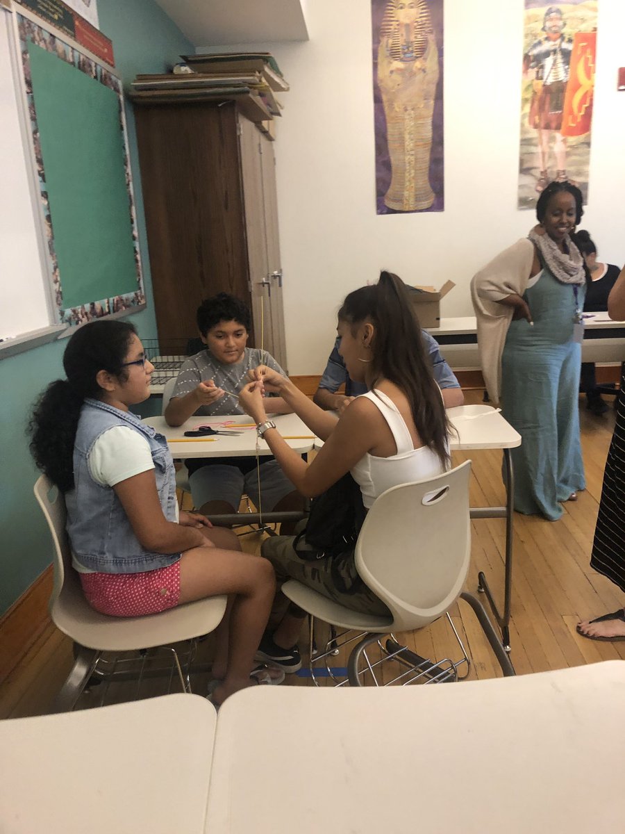 Ms_Bucciero's tweet photo. New Student Orientation was a hit tonight. So happy to meet so many new 9th and 10th grade students and families. Iโm so excited for Monday!!!!!! #OneCardozo #BackToDCPS @CardozoEC @dcpublicschools https://t.co/jrLLza21D6