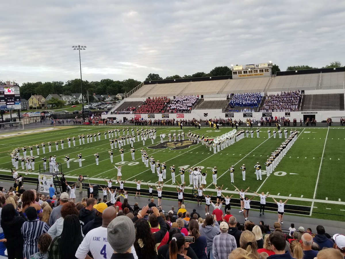 JReighardPrinc's tweet photo. Let's go Raider Marching Band! https://t.co/BwyU4jchtn