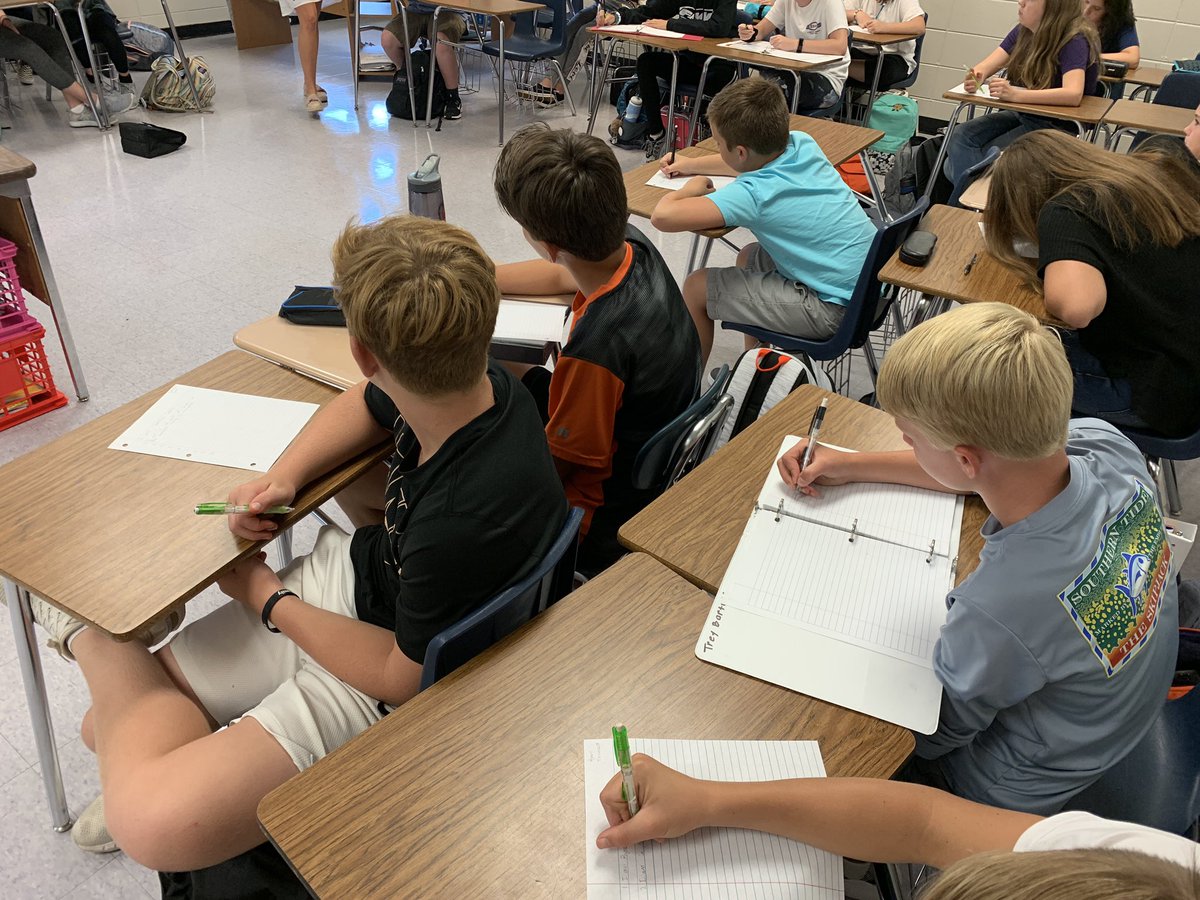 PreisigJessica's tweet photo. Ms. Cole’s students are beginning I Am Poetry in ELA this week #teamRCE🐾 #RCEwrites📝 https://t.co/NaUU04Vpef