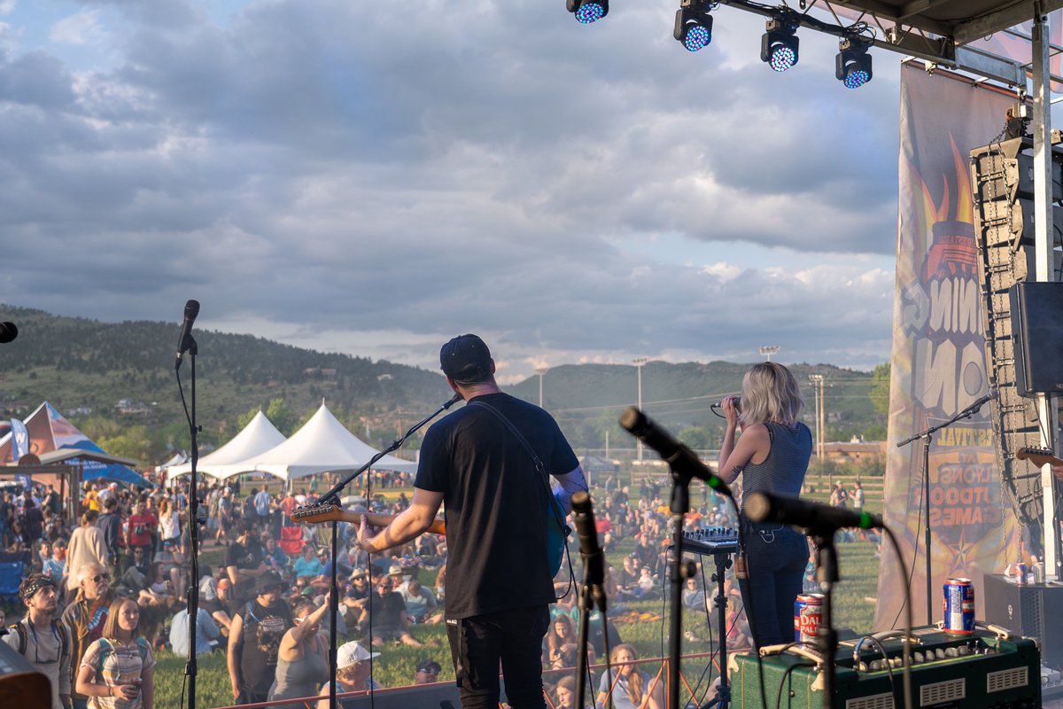 oskarblues's tweet photo. Throwin' it back to Burning Can 2019! Thanks to everyone who joined us in Colorado and North Carolina. Who is joinin' us in 2020?
//
#burningcan #burningcannc #oboutside #throwbackthursday https://t.co/BRdIodoBUH