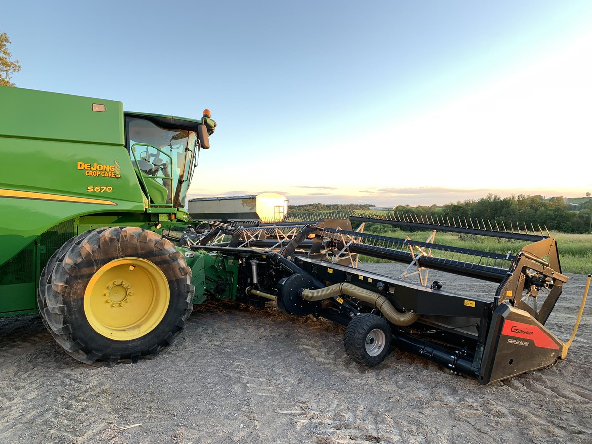 dejongcropcare's tweet image. A new era of harvest technology for #harvest19 with @Geringhoff #truflexrazor