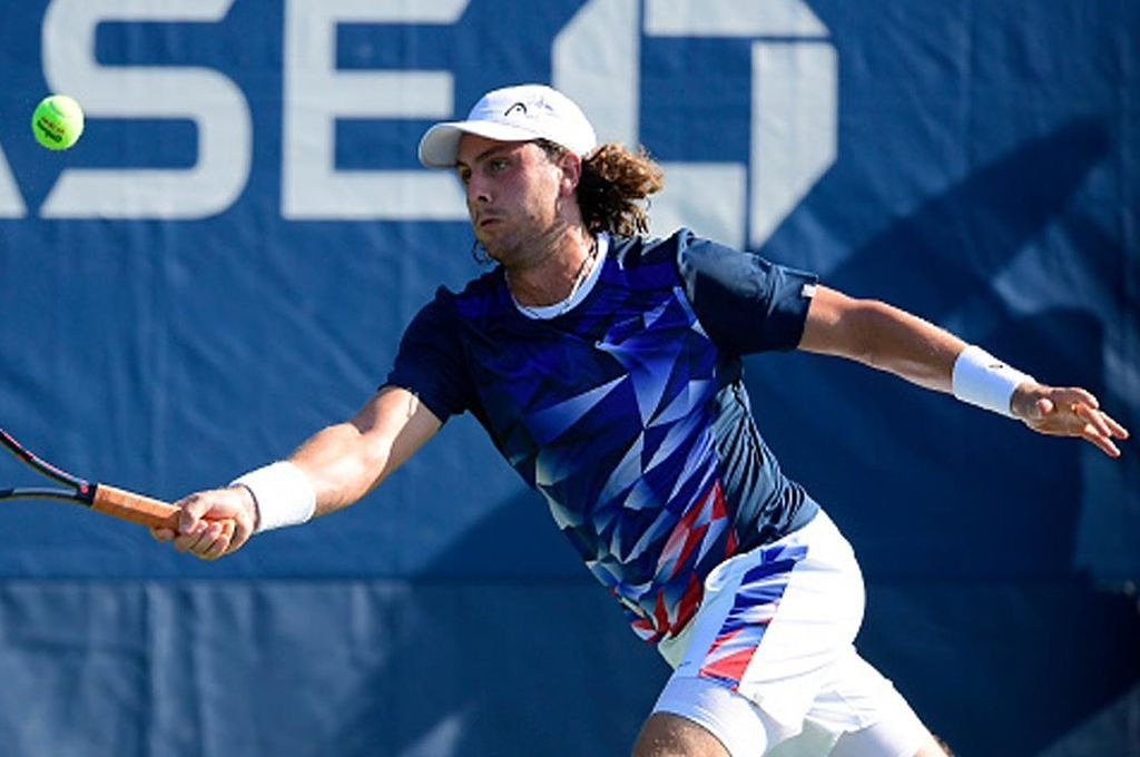 Portas_Puentes's tweet photo. Marco Trungelliti derrota a J. Ward en segunda ronda de previa de @usopen #marcotrungelliti #AlbertPortas @CTBarcino #DavidPons @bcntennislab @Portas_Puentes https://t.co/N7s0GdR25p
