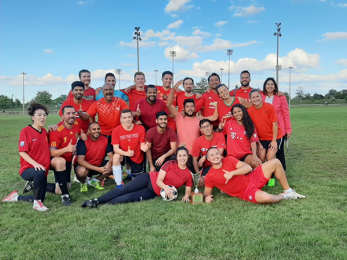 Congrats Money In United!!  Lots of fun to support Sick Kids Foundation <a href="/tivirikina/">PeacefulEagle</a> <a href="/jp_fialho/">JP Fialho</a> <a href="/JoeMoghaizel/">Joe Moghaizel</a> @GizeldaRaposo24