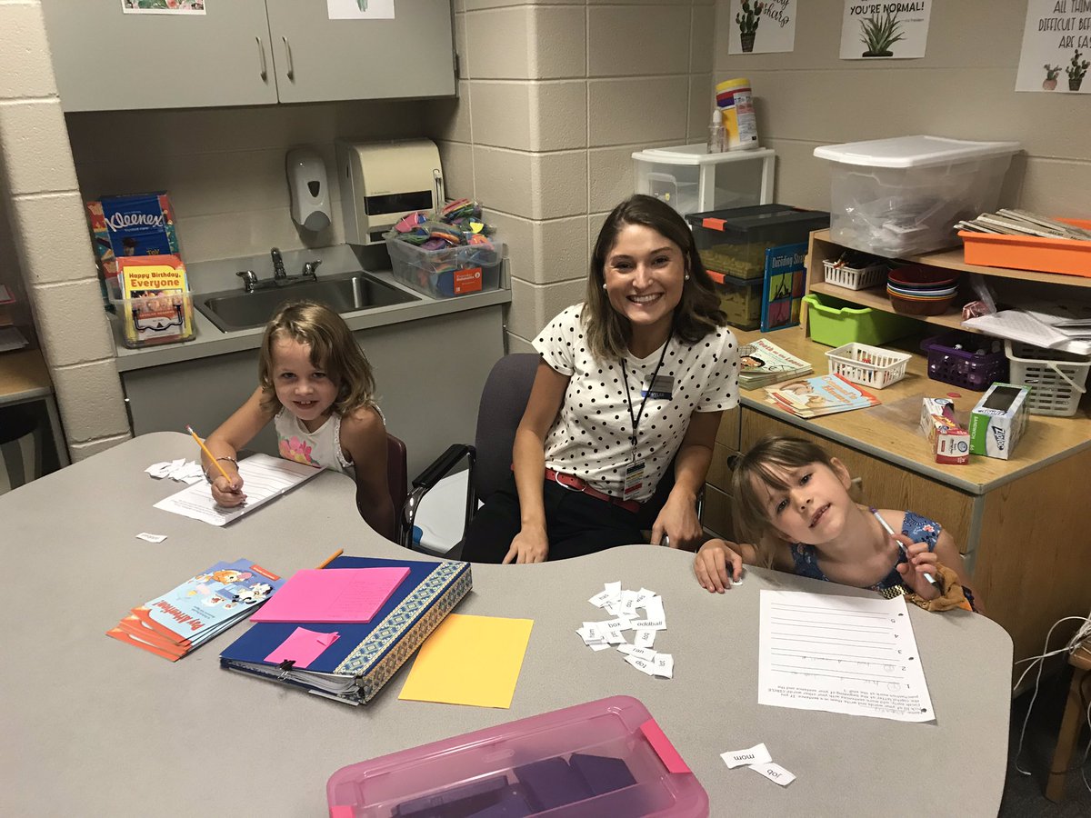 MsParrish9's tweet photo. This week I had the opportunity to go into Hazel Dell Elementary not once, but TWICE, to meet and to work with my future second graders❤️ Student teaching here I come! #countingdown #HazelDell https://t.co/QlixPC37qY