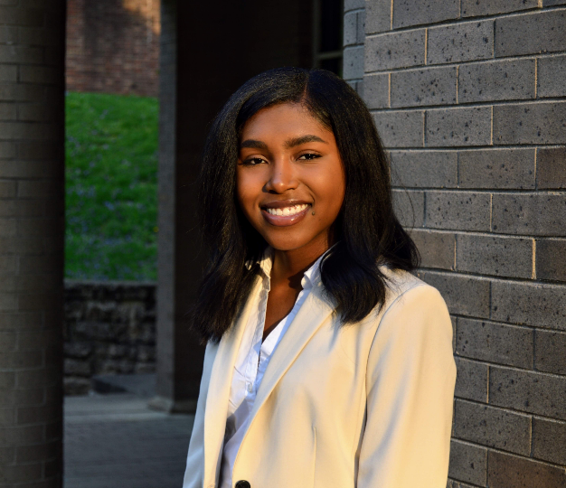 OU_BSCC's tweet photo. Meet our new President, Isabela Gibson! Isabela is a Junior working toward a B.S.J. in Journalism, Political Science Minor and Law, Justice, and Culture Certificate. This summer she interned at a law firm and plans to prepare for the LSAT this year.
#oubscc #ohiouniversity https://t.co/BW2wbIPbeI