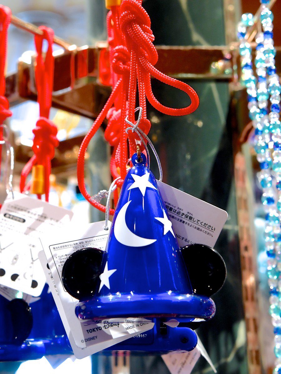 Mezzomikiのディズニーブログ ローズドーム ガラスの靴も 東京ディズニーランド 光るおもちゃ ライティンググッズ 販売中 T Co Tcm6u4r658 T Co 0oqp1daohg Twitter