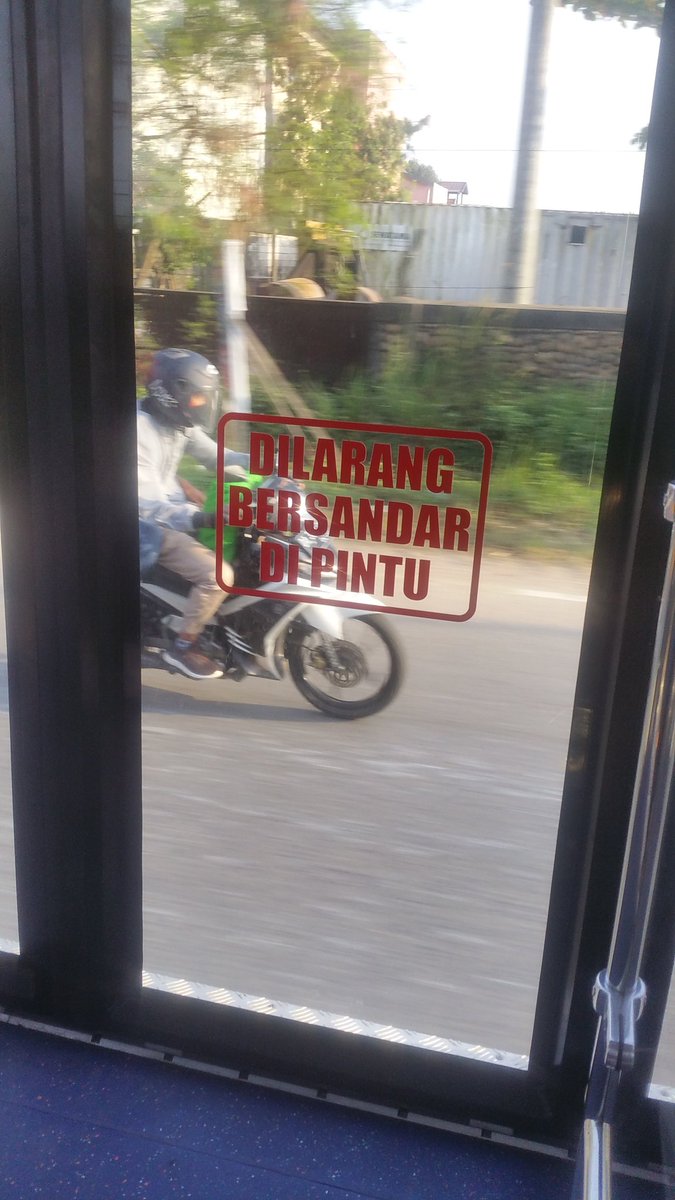 Orang dewasa tahu dimana seharusnya ia bersandar