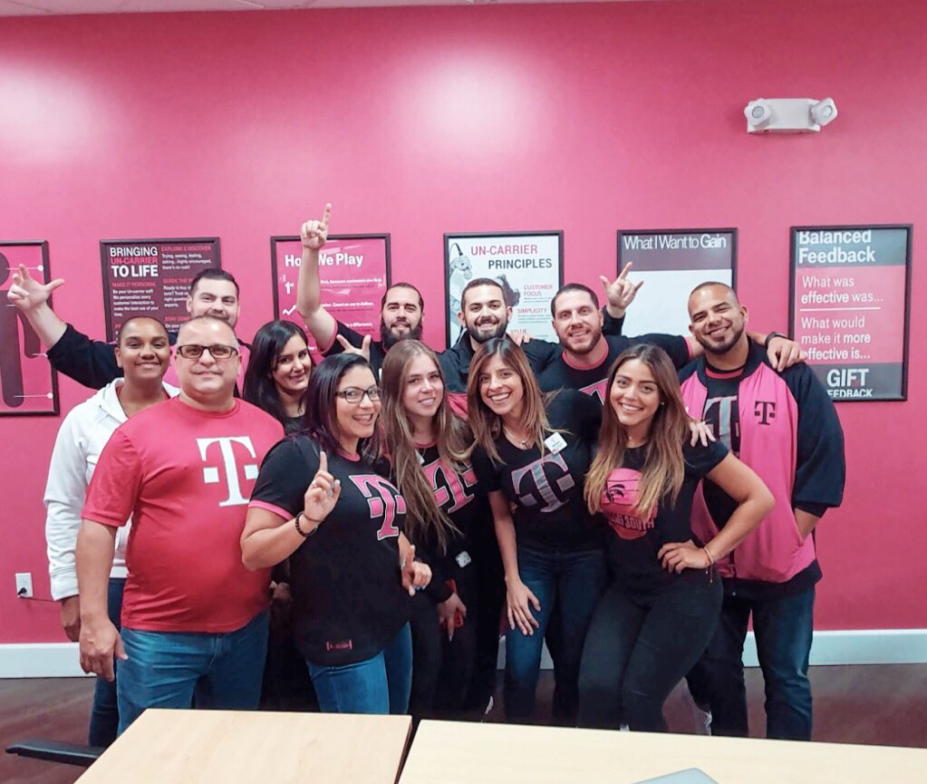 The dream team has made its first RSM meeting debut ! So excited for what’s to come and to be lead by a fearless empowered leader ! Keep an eye out, we’re coming 😎 @TiNaDeTre @Javy_MIA @JandrySanchez_ @steffibrito @valen_londo @Robbelljr1 @DDubsTMO1 @LyBlee