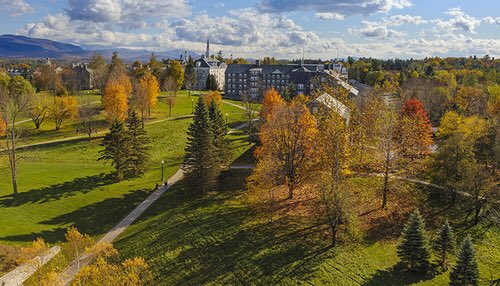 WillWat3's tweet image. Blessed to have received my first offer to play football at Middlebury College! @FBCoachJC @CoachSegaloff #JustConquer
