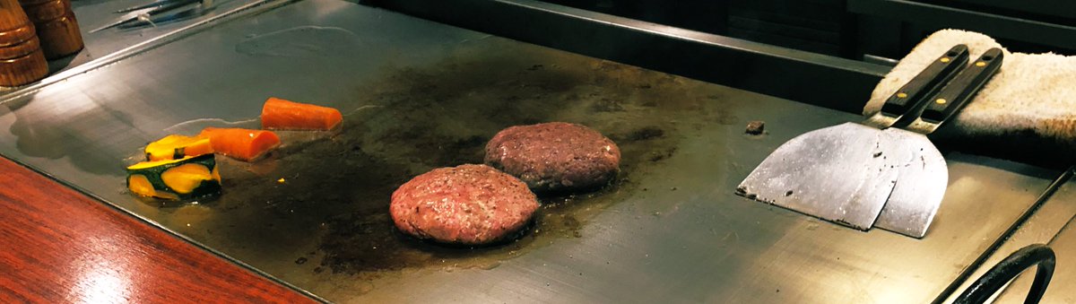 feivs2019's tweet photo. いつもお弁当だけど、今日は誘われて久々の外ランチ🥙

リフレッシュして午後も頑張ります😊🍀🎶 https://t.co/4q6XxgV8Jk