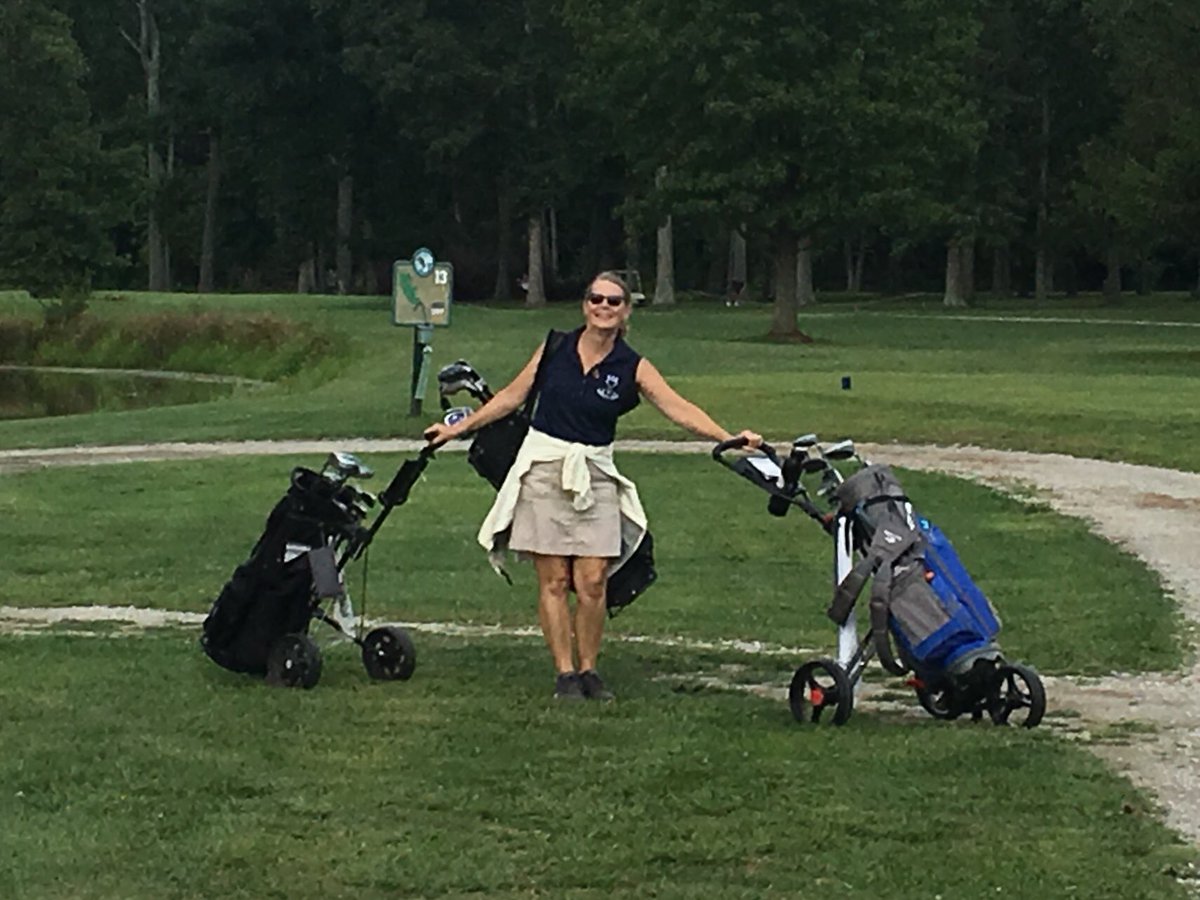 patdunn58's tweet photo. Coach Hecker does it all for CCDS girls golf!  CCD 228 Summit 205. N Kaminski and P Kantemneni lead the team. @TonyJaccaci @CCDSHirsch @CCDSCoachRoss @CoachDCoyle @ccdladieslax @CCDSathletics https://t.co/j22KT9vz30