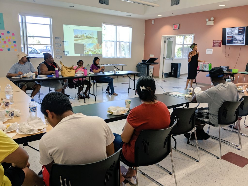 Drew__Hart's tweet photo. Public planning at it's best when kids design streets with Legos!!
Studying Stockton Blvd right now with these fine folks.
https://t.co/pftcQn2sGz
#VisionZeroSac https://t.co/9JG68NJwd7