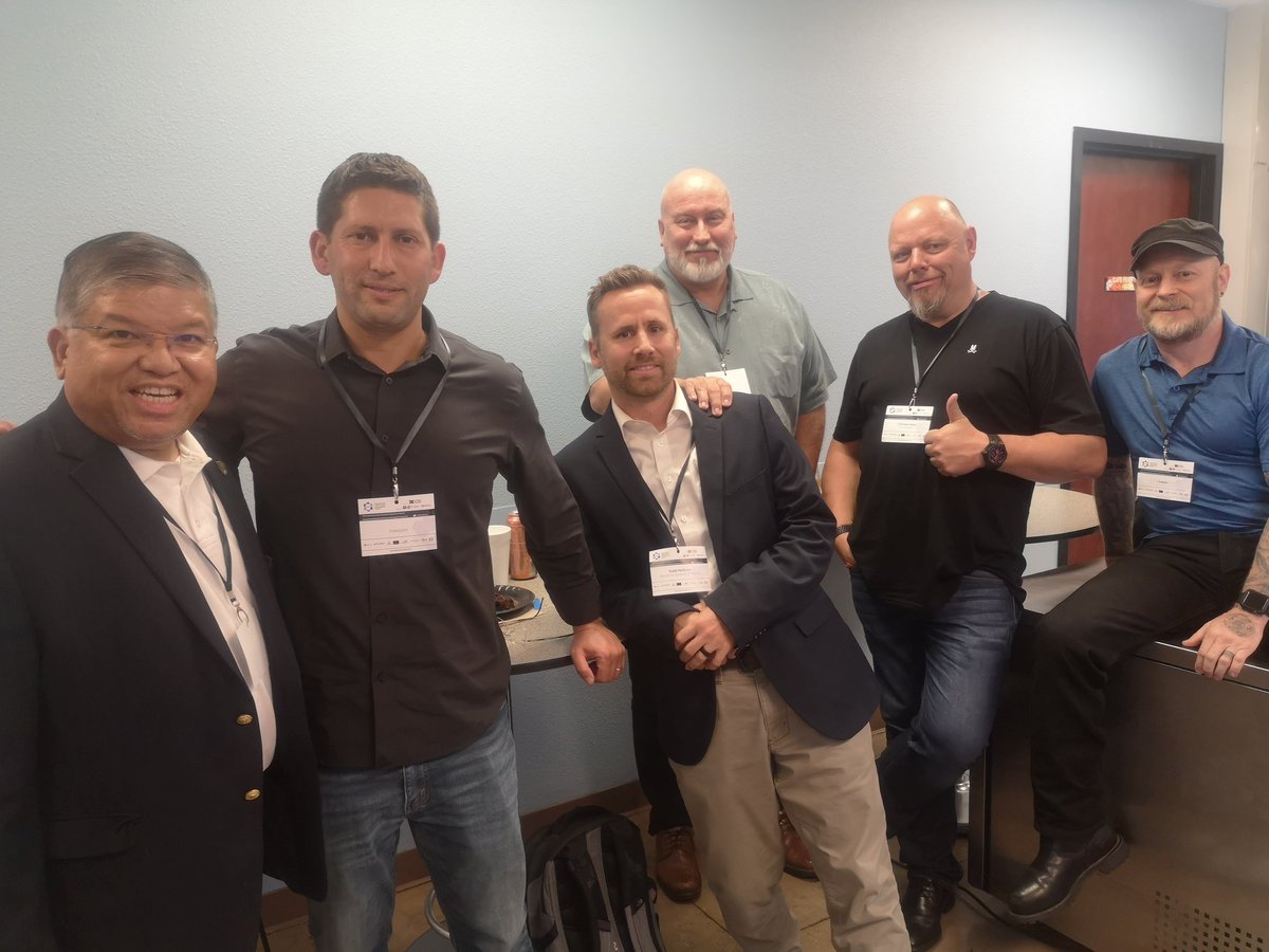 CtgIntelligence's tweet photo. And that's a wrap for the third annual #physicalcyber convergence forum in Phoenix thank you @christianw31 @BedrockSPG @amitoben Berni Rodriguez and all who participated! #executiveprotection #pccf #corporatesecurity https://t.co/94pwJWHitu