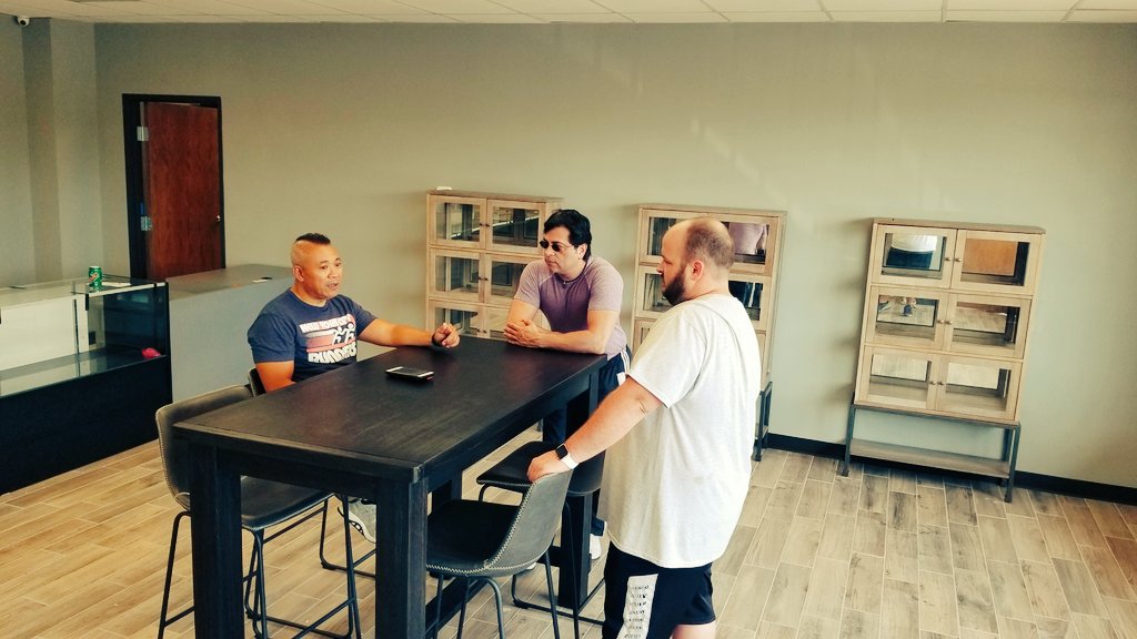 andrewbtheiss's tweet photo. Next week, it is go time. Excited to bring the PharmaCanna Family to OKC with our new @pharmacannaokc store! #Cannabis #cannabiscommunity #cannabisindustry #business #new #dispensary #kratom #CBD #OKCCBD #kratomcommunity #kratomsaves https://t.co/Mh4Oe5ovkI