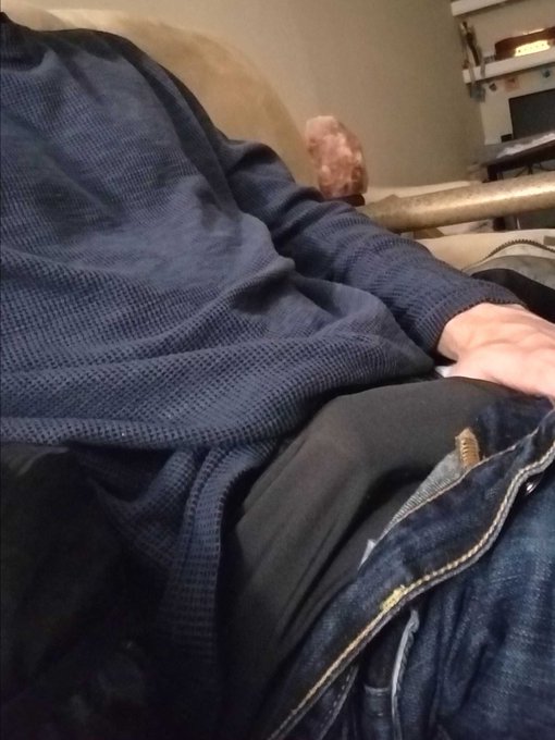 Strained and revealed 😘 https://t.co/A78Q1tGD2j<a href="/tag/guyswithcake"class="tags"><span>#guyswithcake</span></a>