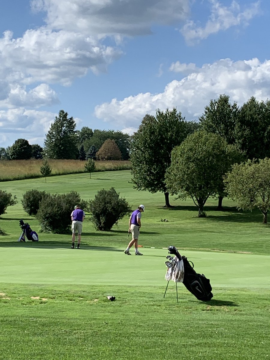 MendotaGolf's tweet photo. Off to a winning start. @MendotaGolf  182  Winnebago 186. Taylor Joyce 42 Zeke Hessenberger 43. Way to get the W! https://t.co/AkfbPUH8OZ