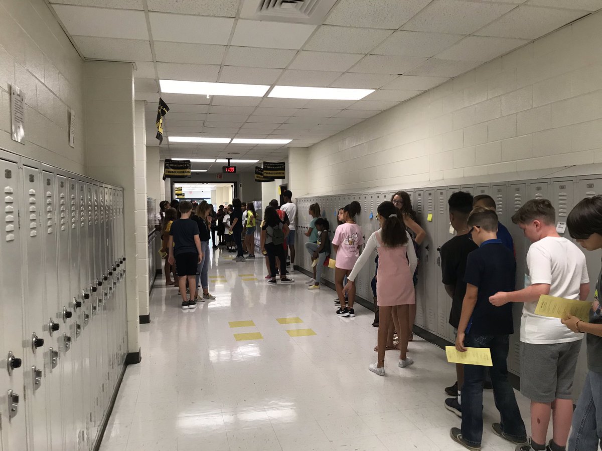 Laura Lerf tweet media