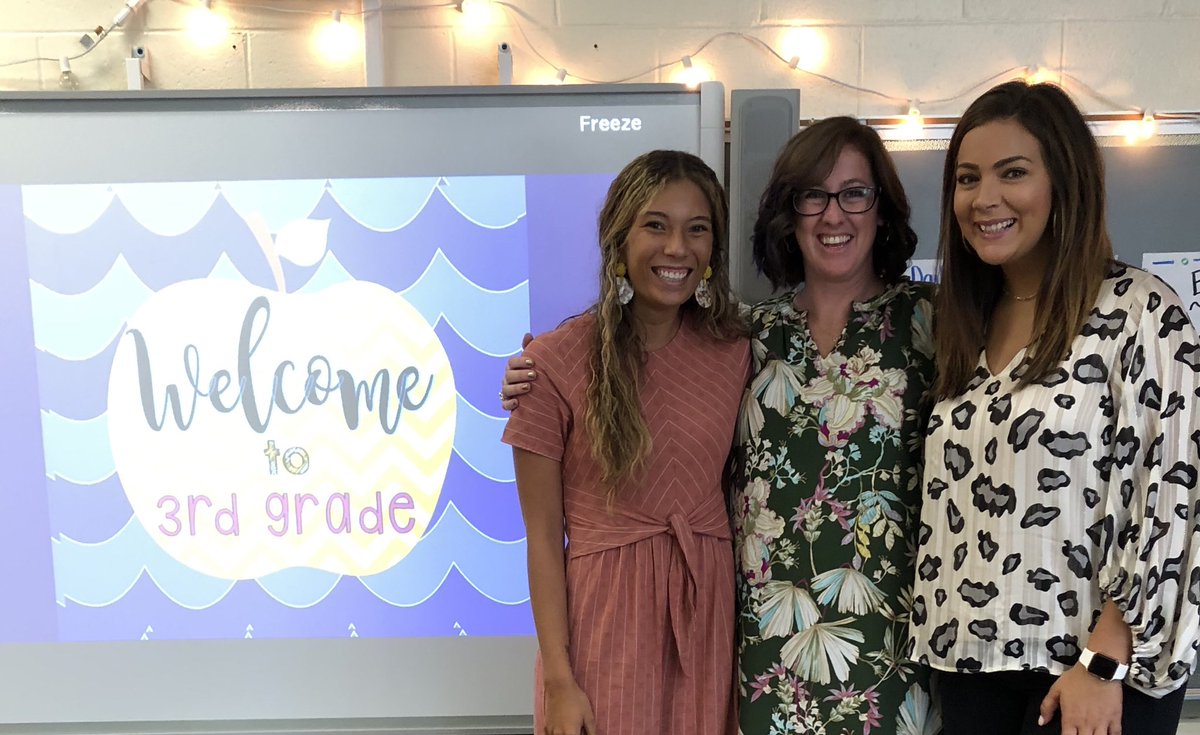 hjclandreth's tweet photo. Great #openhouse tonight with my #3rdgrade #whrbears! I’m so excited about #coteaching with these awesome #ecupirate #interns! https://t.co/dsxcROelHJ