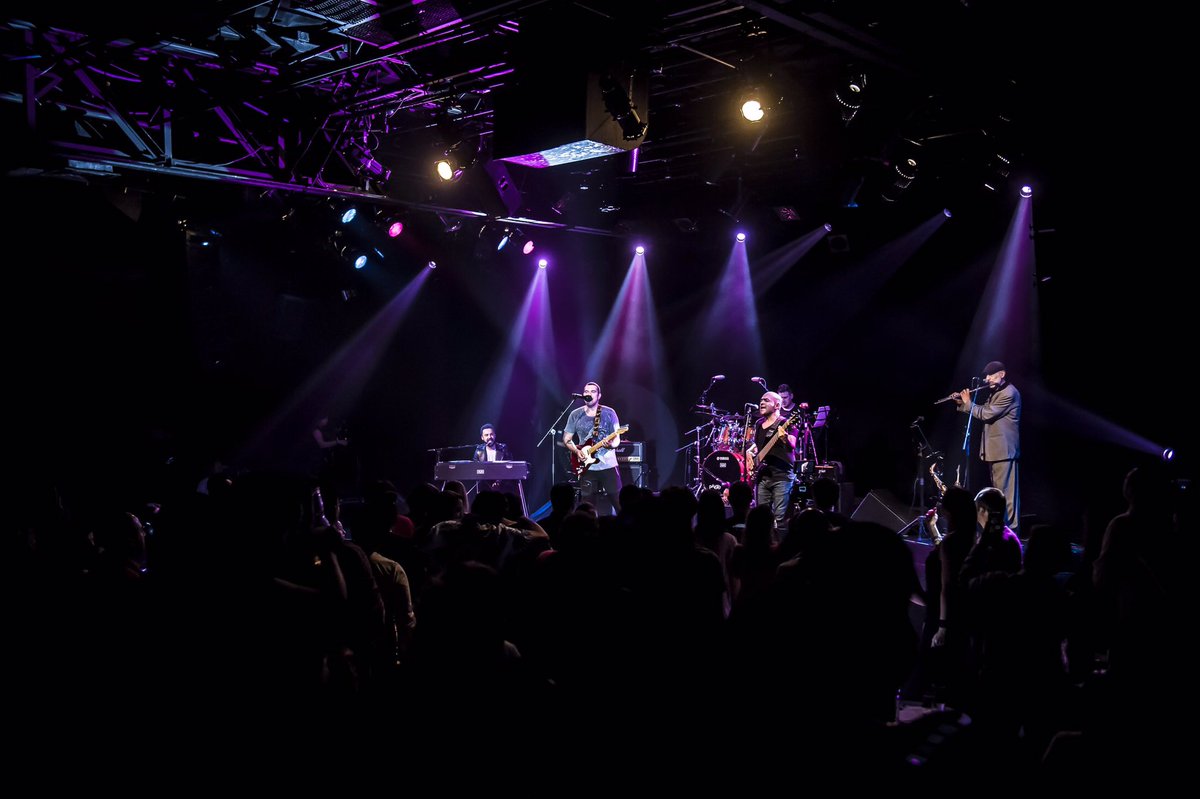 NUKARMY's tweet image. Y así. @masontoryen @enriquemaroto @LunarioMx @BetoDelgado012