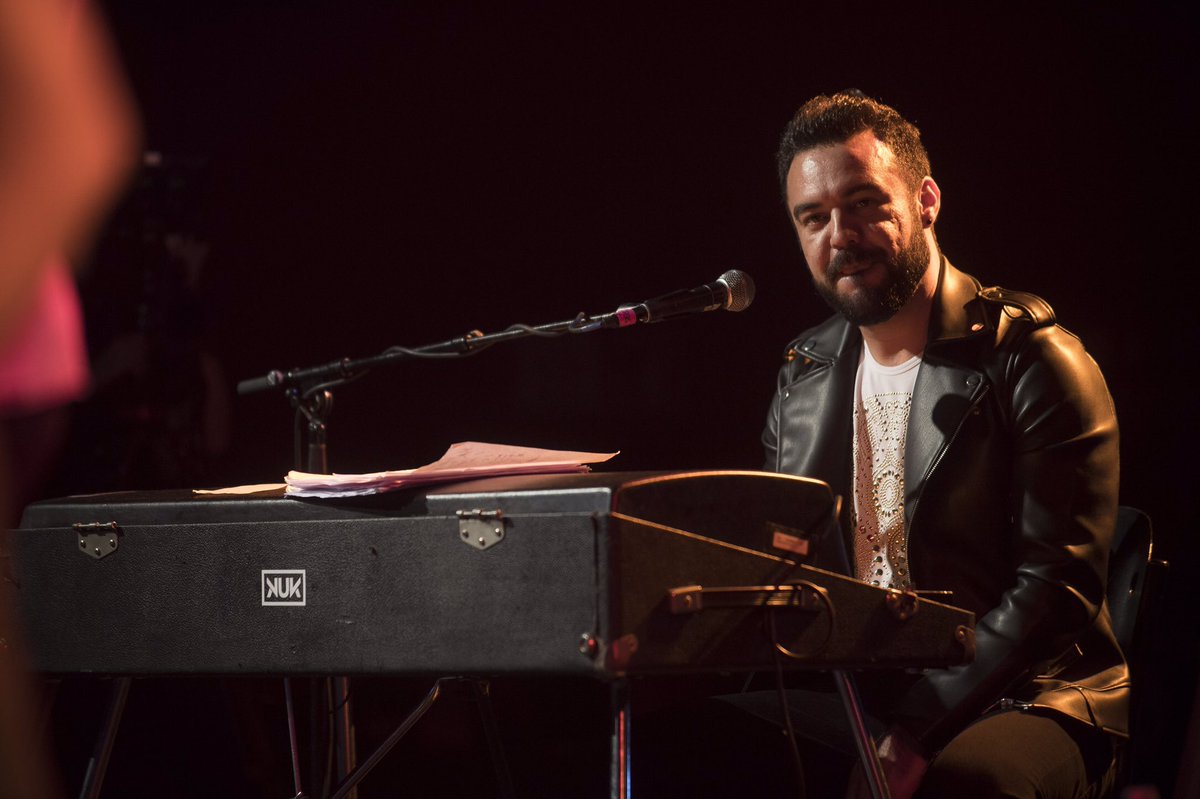 NUKARMY's tweet image. Y así. @masontoryen @enriquemaroto @LunarioMx @BetoDelgado012