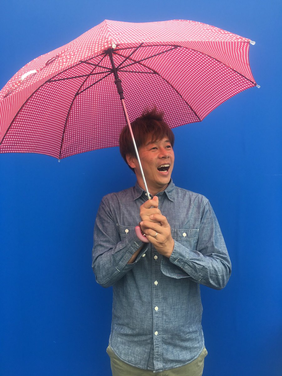 postyoshimoto's tweet photo. 【#ポストよしもと最後の日 まであと1日】
🧁からし蓮根伊織のスイーツアー 🧁
🌀催眠術頂上決戦！🌀
👑イノシカチョウ presents クレイジーパーティ👑
🍓トット presents 「イチゴイチエちゃん」特別編🍓
明日で最後😭😭
皆様のご来場お待ちしております🙇‍♂️🙇‍♂️
https://t.co/coJuaJuhq4
#ポストよしもと https://t.co/Zt9czjTl3M