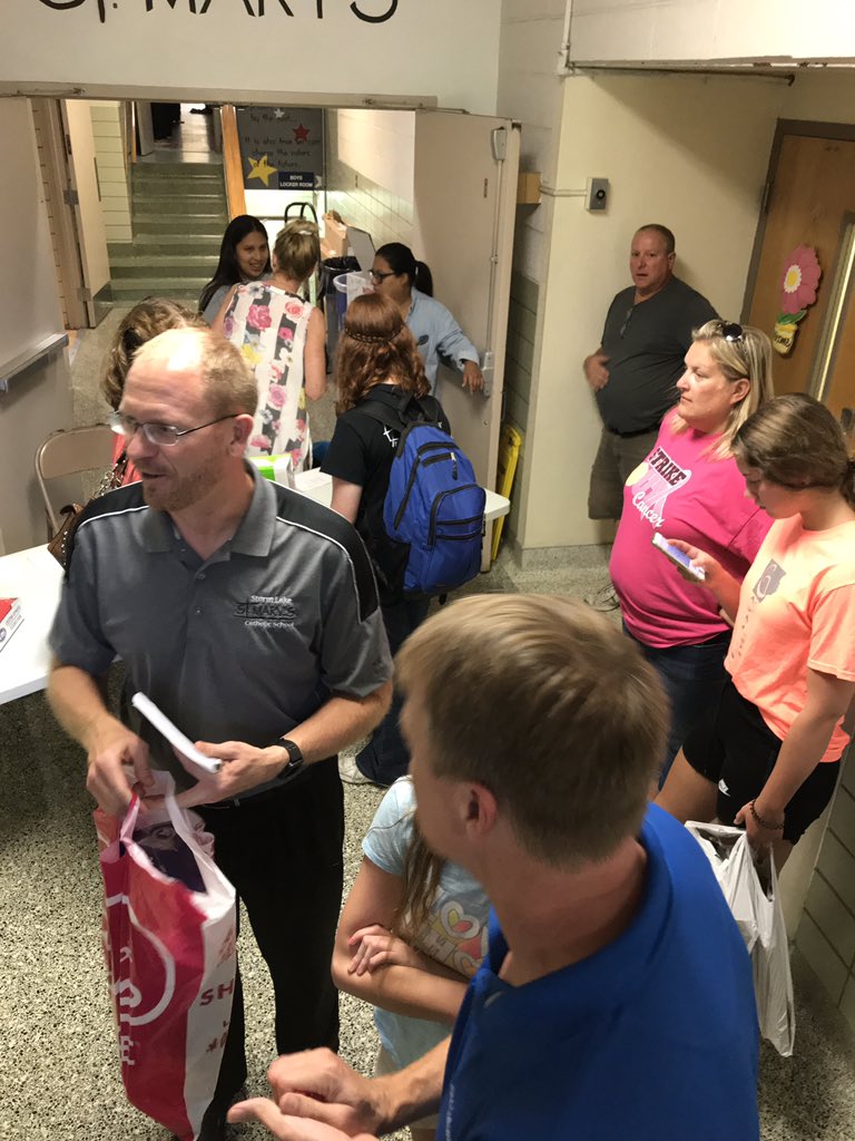 It was a full house at <a href="/StMarysSL/">St. Mary's Catholic School</a> open house tonight! Great to see everyone! Don’t forget the #FirstDayOfSchool pictures tomorrow! #thepantherway