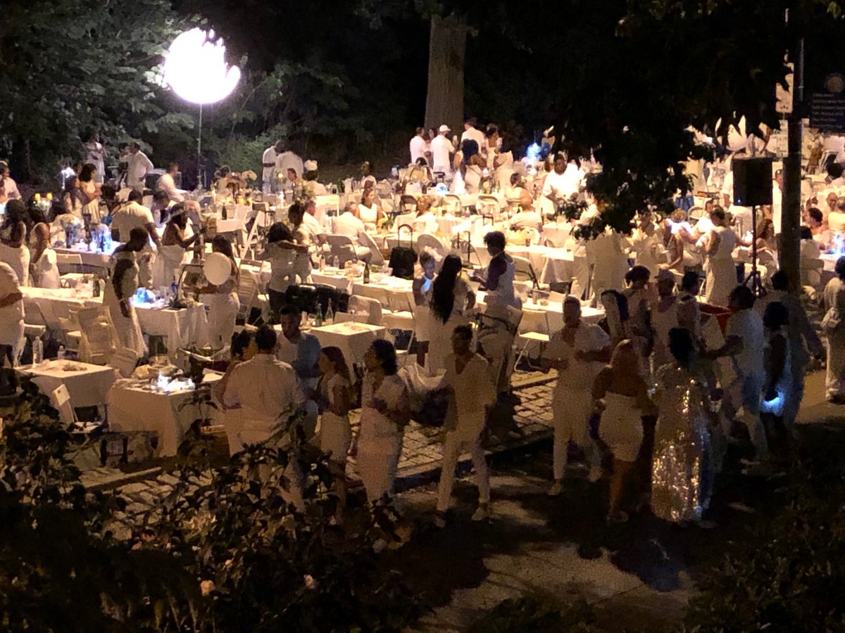 HughE_Dillon's tweet photo. #DEB19 on #boathouserow https://t.co/6dIync8XMU
