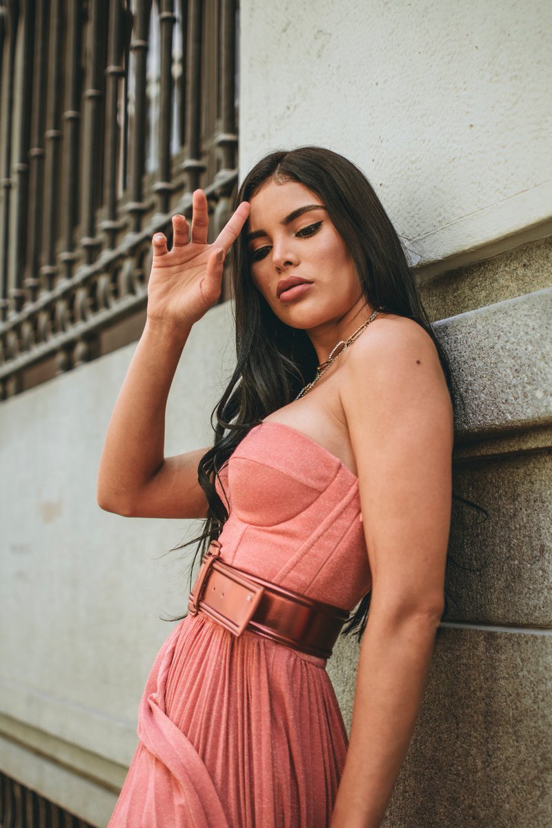 La sensual ⁦<a href="/NinoskaVasquezA/">Ninoska Vásquez</a>⁩ llega este domingo a #AcaEnLatinoAmerica junto a ⁦<a href="/danielpereiratm/">DANIEL PEREIRA</a>⁩ la cita es este domingo por <a href="/veplus/">brigitte abi aad</a> 
.
Centroamérica 9:00 AM
Colombia 10:00 AM 
Venezuela 08:30 AM &amp; 05:30 PM
Estados Unidos 10:30 AM PT &amp; 01:30 PM ET
España 05:30 PM