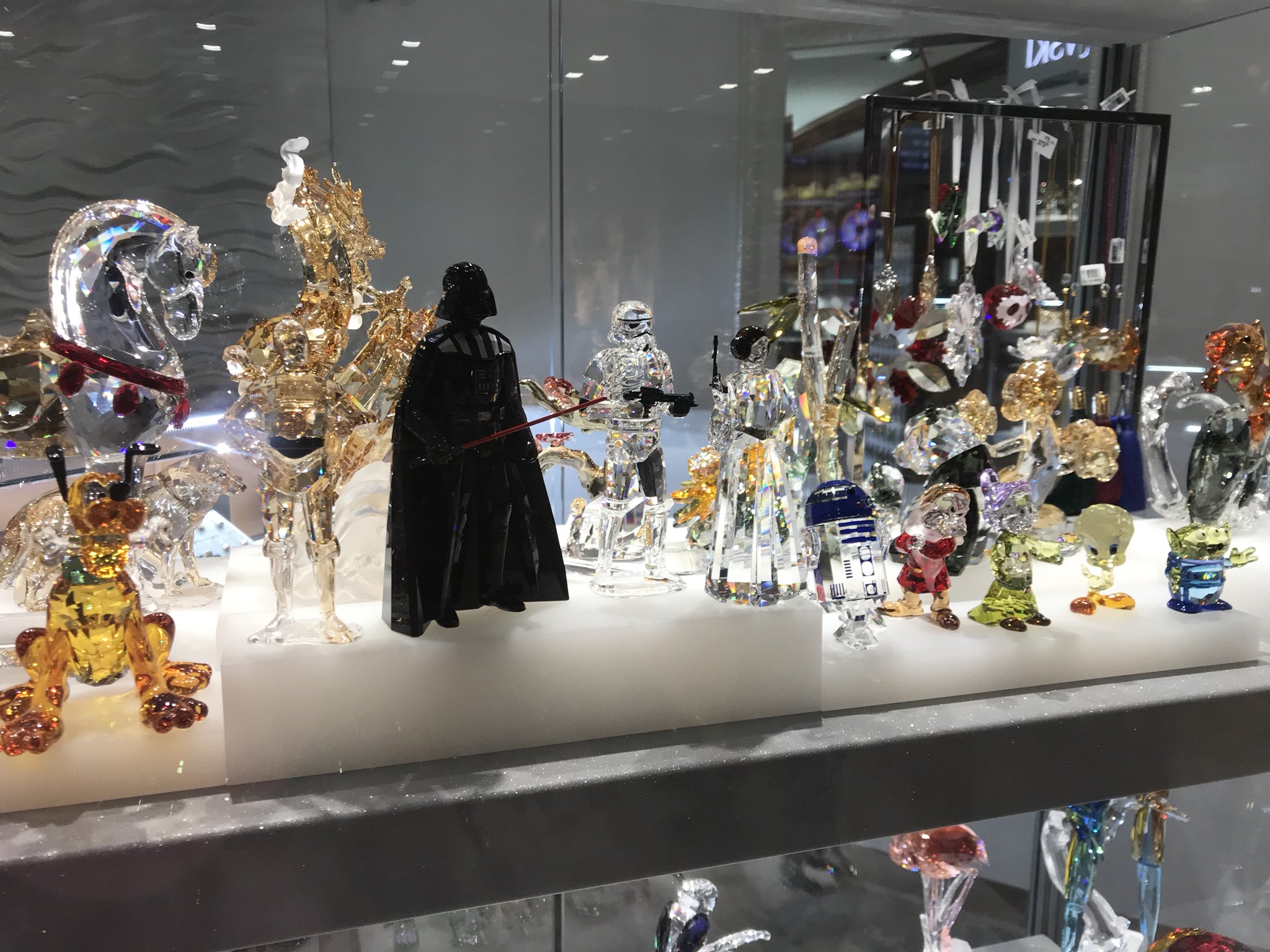 TheJerseyMomma on X: Look what I saw in Atlantic City! Swarovski crystal  STAR WARS! 😍 Neeeed!!! And #Disney characters and #Pixar! So many  sparkles!! #want #disneyfans #starwars #swarovski #starwarsfans   / X