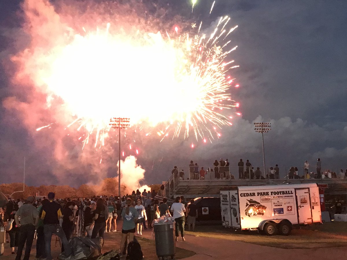 CedarParkFB's tweet photo. Such a fun night at Meet the Timberwolves!  Thanks to everyone who came out.  It’s going to be a great year!  #CPProud https://t.co/k90znJKAG2