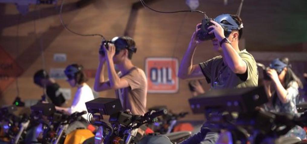 Cacciuttolo_L's tweet image. Lionsgate Entertainment World is a new theme park in Hengqin, China centred entirely on the entertainment company’s blockbuster movie franchises such as The Twilight Saga, The Hunger Games and Divergent.
#vrroom #vrtnws #world