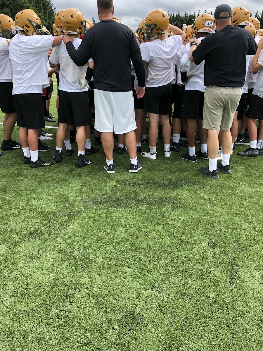 TbirdWeeks's tweet photo. 2 days in the books #KeepGrinding https://t.co/8IO816iju0