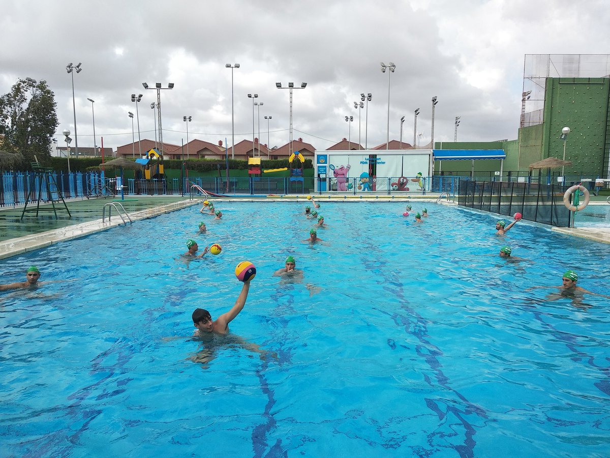 Agradecer al portal pdmsanjavier.com su difusión. 
Ha sido un placer visitar su municipio y colaborar con la gente del club waterpolo San Javier.