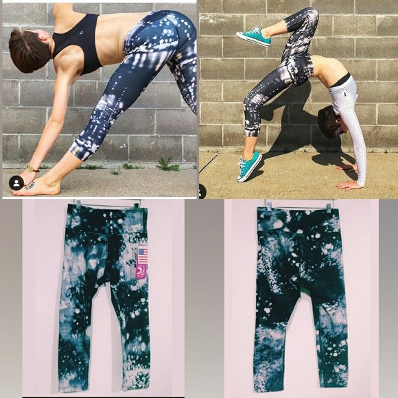 DJBritStar's tweet photo. So good I had to share! Check out all the items I'm loving on @Poshmarkapp from @sellordiet #poshmark #fashion #style #shopmycloset #cabi #kosusa #simplyveraverawang: https://t.co/0ZojaZ5GJg https://t.co/Yg5e0PQwNd