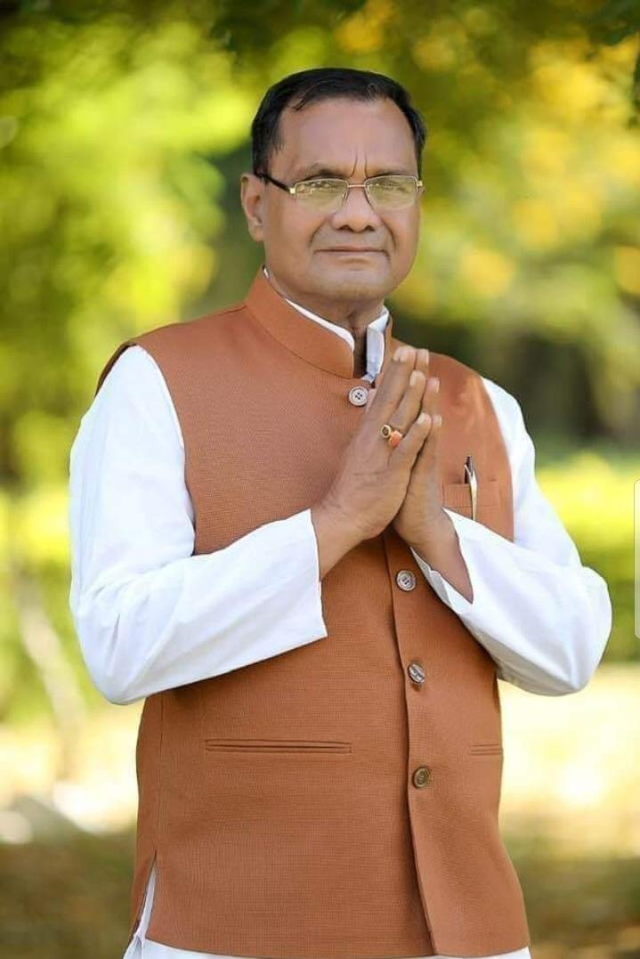 इंदौर विधानसभा 5 के विधायक एवं पूर्व मंत्री श्री <a href="/HardiaMahendra/">Mahendra Hardia</a> जी को जन्मदिन की बहुत-बहुत बधाई एवं शुभकामनाएं...

ईश्वर आप को सदा उत्तम स्वास्थ्य और लम्बी आयु प्रदान करें..
सावन सोनकर अंकित मंडलोई युवा नेता मित्र मंडल सांवेर विधानसभा 7000021247
<a href="/SawanSonkar/">sawan sonkar</a>