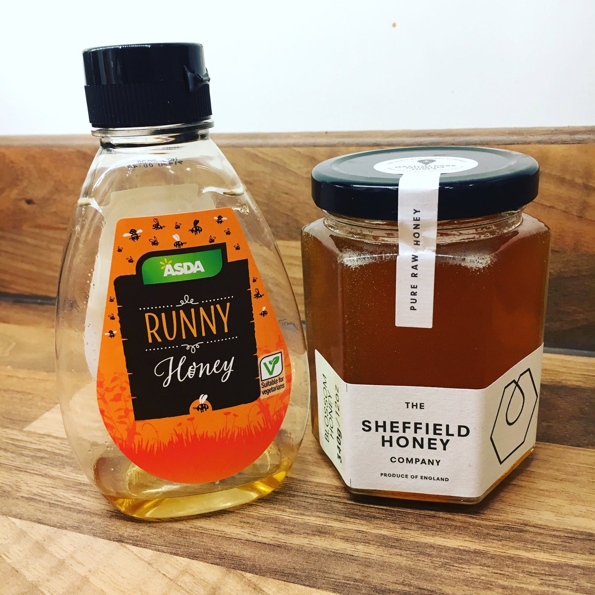ko81185's tweet photo. This change has been on my to-do list for a while. Not only to move to glass, but also since I realised that pretty much all supermarket honey is a combination of different imported honeys 🍯 #jcisotonreducesingleuse #buylocal #iloveglass https://t.co/mkAFISNMcq