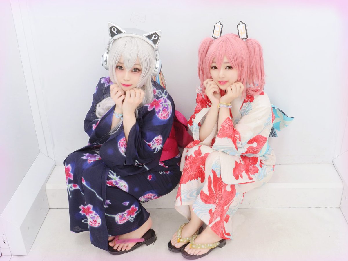 いぬぴぴ ちゃまもトゥイートしてたけど ピンク髪 白浴衣 白髪 紺浴衣って相性よすぎん しむはくっぽいし ちゃまぴぴっぽいし 打ち合わせ無しでこれはさすがとしか言いようがないんだよな そしてアオハル 浴衣プリに最適すぎぃ