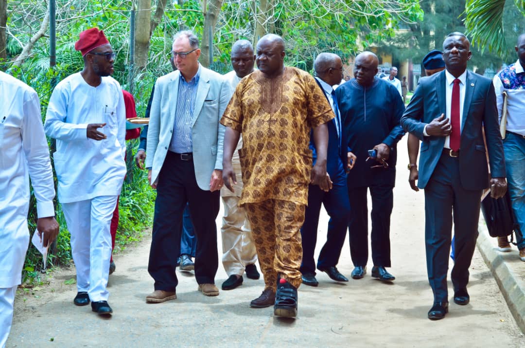 LASUOfficial's tweet photo. The Vice Chancellor, Prof. Olanrewaju Fagbohun, SAN, is set to receive an Education Award of Excellence from the Mayor of Newark City, New Jersey. 
An Award advance team which had as members Otunba Tai Balofin, Mr Robert Brunner and Amb Edward Olutoke was in LASU on Thurs. https://t.co/o9MbVE3IyM