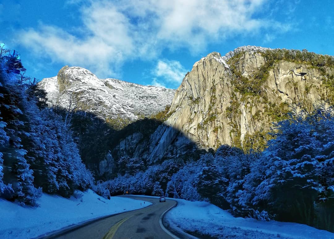 Ruta237Imagenes's tweet photo. "Caminos Blancos"
#invierno19 #chile #entrelagos #Osorno #patagoniaargentina #patagoniachile #landscape #beautifulview #amagingview #awesomepic #instapic #naturalmentemágico #nature
@villatraful https://t.co/bDw5kMJN4n