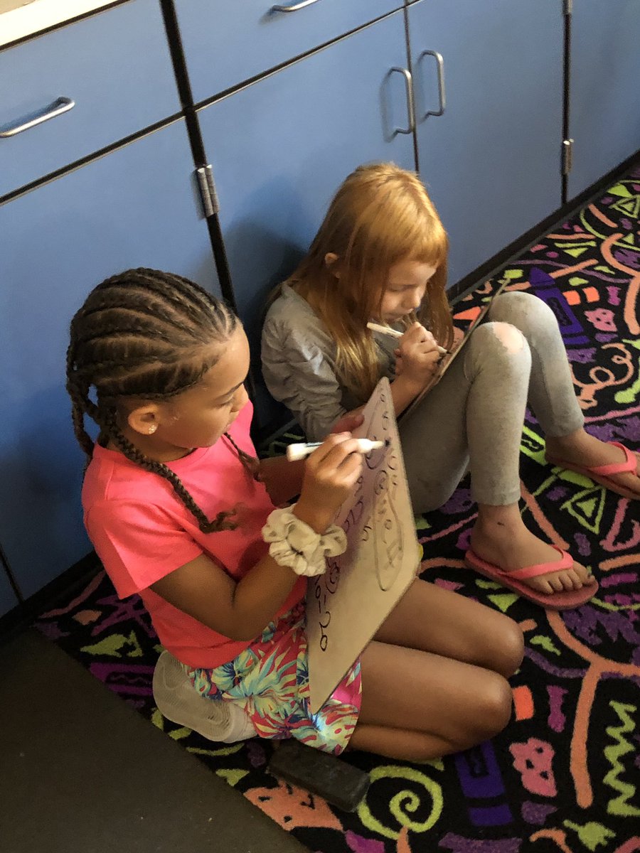 mrstravis18's tweet photo. Working in teams to solve different ways to make 20. #sharks4life #isdstrong #mathisfun https://t.co/M3Janv64cQ