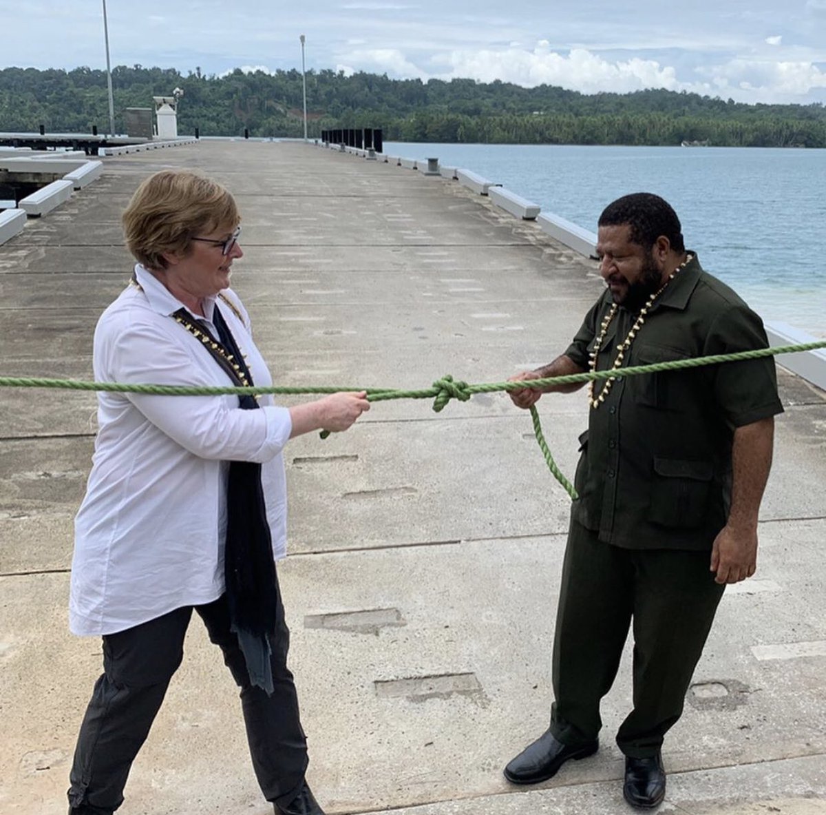 A joyous Sing Sing and celebration of community at the opening of #PNGDF Lombrum Naval Base wharf with my colleague Minister for Defence the Hon Saki Soloma 💃🕺- a natural extension of our 40 year #Defence partnership. 🇦🇺🇵🇬 #PNGAusPartnership #PNG #pacificstepup <a href="/DeptDefence/">An EXTREMELY epic alt account</a>