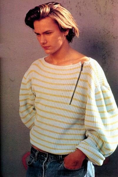 myownriv's tweet photo. happy birthday riv https://t.co/OueT3jtKkQ