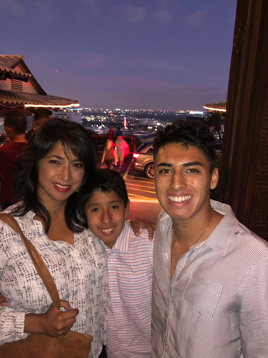 Sergio_Brown13's tweet photo. Had a great going away dinner for @brown_vin_13  Saturday night at Yamashiro in Hollywood. Family over tonight for pizza &amp; cake. Off to Emerson College in Boston tomorrow #proudparents #gokillit #gohaveablast https://t.co/FsxbduYQHl