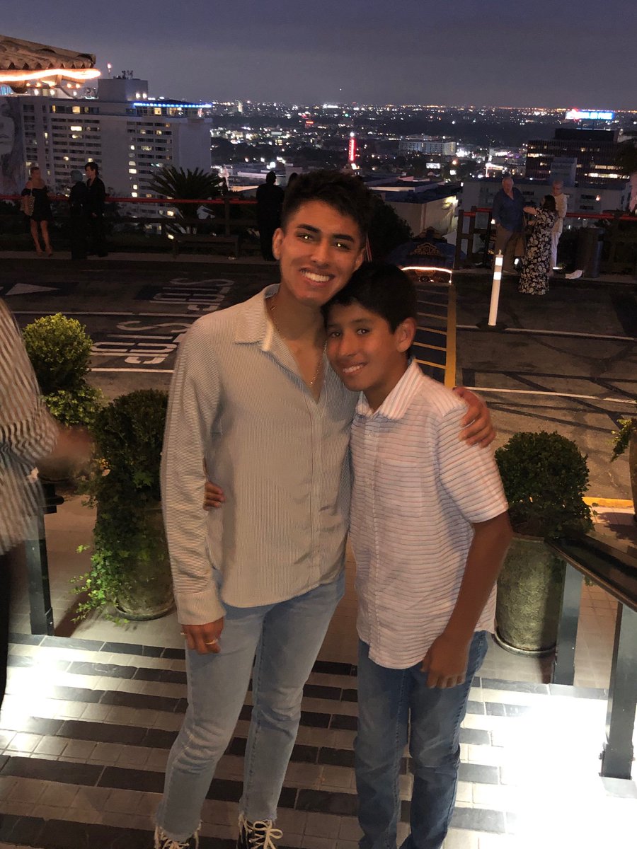 Sergio_Brown13's tweet photo. Had a great going away dinner for @brown_vin_13  Saturday night at Yamashiro in Hollywood. Family over tonight for pizza &amp; cake. Off to Emerson College in Boston tomorrow #proudparents #gokillit #gohaveablast https://t.co/FsxbduYQHl