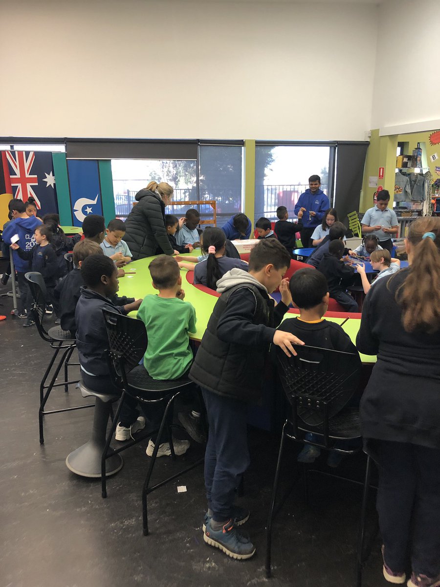 RaniaGPS's tweet photo. Combined buddies time for book week in the LLC😍❣️🤫📗📕📘📚🎉🎈#GlengalaPROUD https://t.co/5kNSPO4mVq