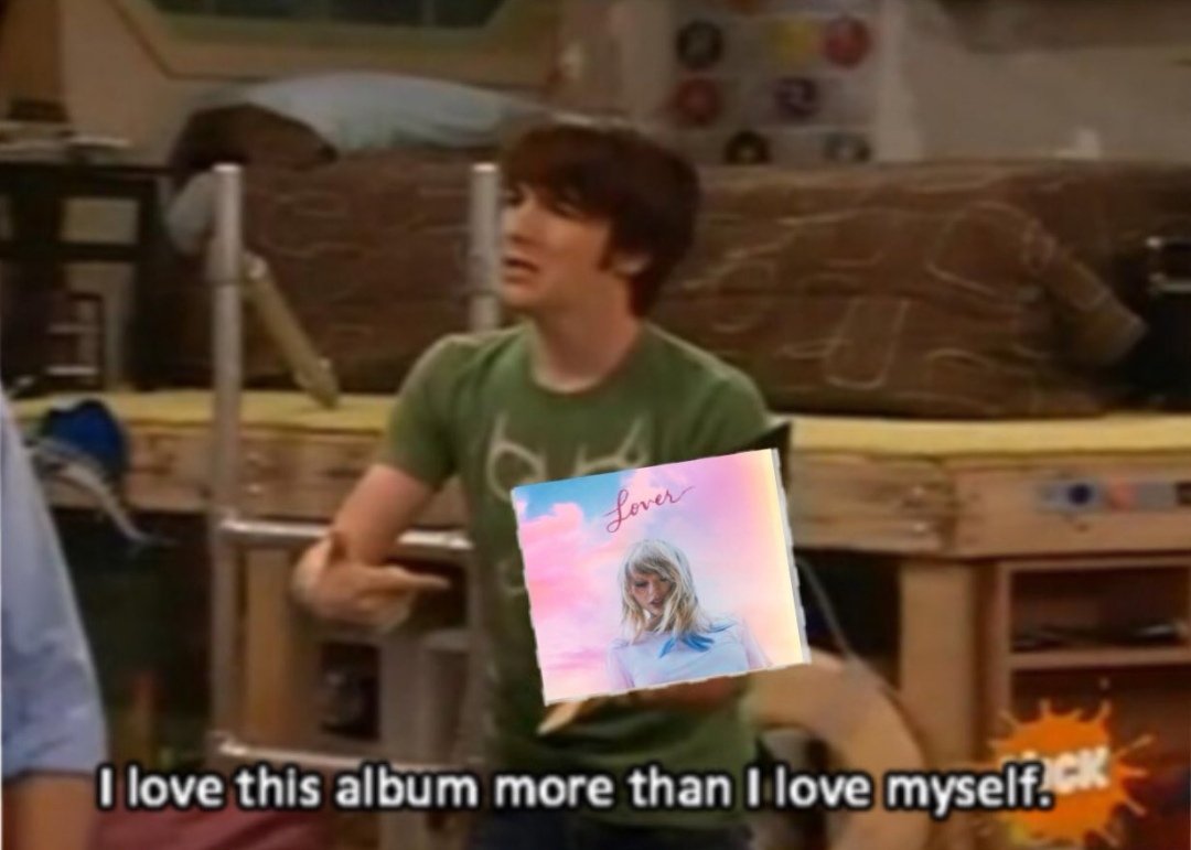 SyndromeSwiftie's tweet photo. THIS IS LITERALLY ME RIGHT NOW AFTER LISTENING LOVER @taylorswift13 @taylornation13 #Lover #LoverOutNow https://t.co/xzgk6B4FYT